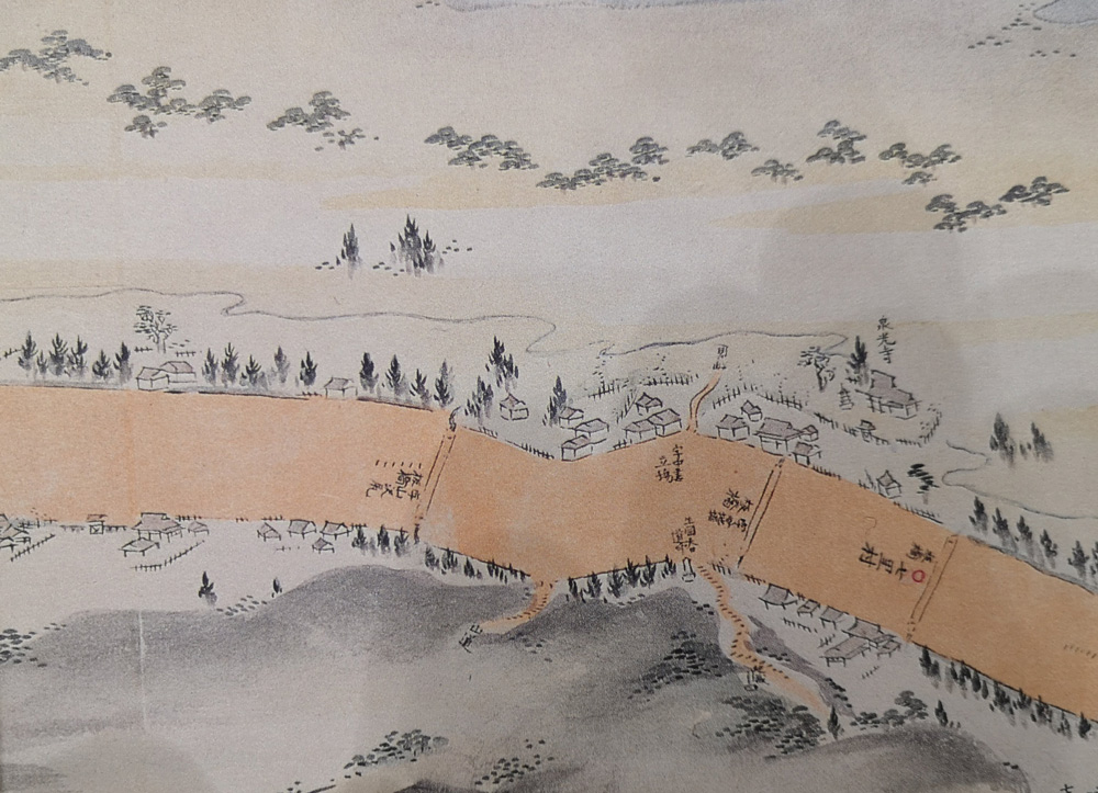 七里尋常小学校が置かれた泉光寺