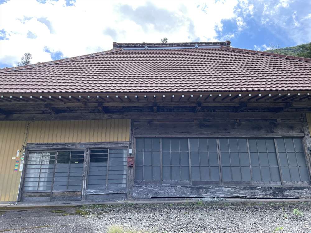 上栗山の長研寺