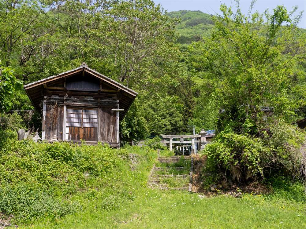 老神温泉の二荒山神社の石鳥居と別当寺(利根町大楊)